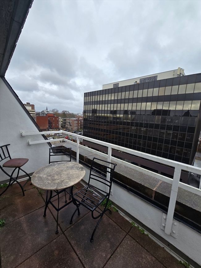 PH1 - 950 Massachusetts Ave, Condo with 2 bedrooms, 2 bathrooms and 1 parking in Cambridge MA | Image 12