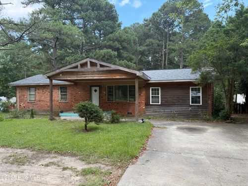 259 Sand Pit Rd, Aberdeen, NC, 28315-4319 | Card Image