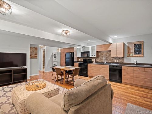 209b-5873 S Prince St, Littleton, CO, 80120-1945 | Card Image