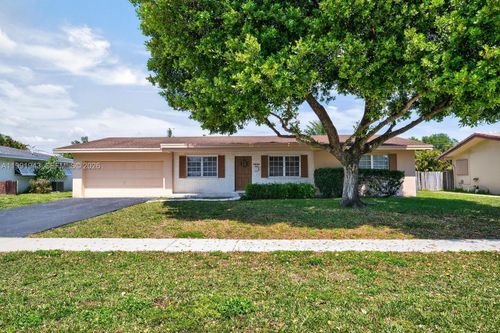 7241 Nw 10th Pl, Plantation, FL, 33313-6044 | Card Image