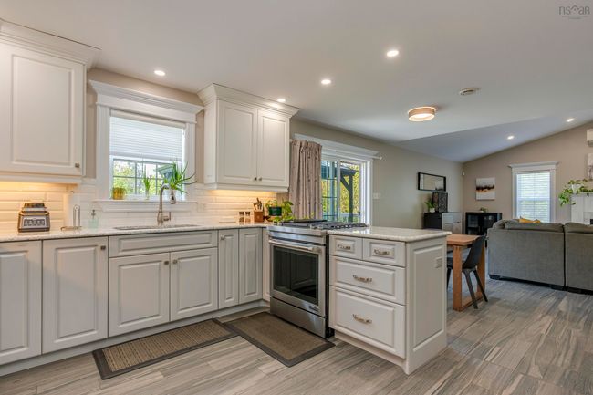 40 Sutherland Dr, House other with 3 bedrooms, 2 bathrooms and 3 parking in Fall River NS | Image 7