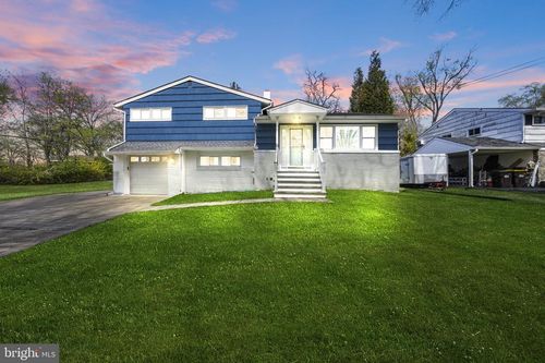 28 Green Ridge Rd, YARDLEY, PA, 19067-3050 | Card Image
