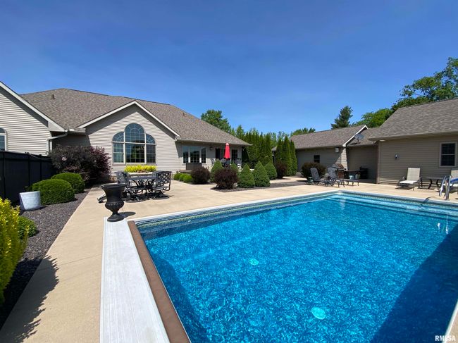 13202 N Kelstadt Rd, House other with 3 bedrooms, 4 bathrooms and null parking in Brimfield IL | Image 46