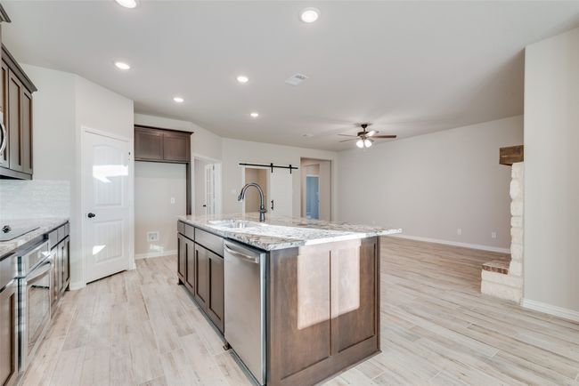408 Skyward Ln, House other with 3 bedrooms, 2 bathrooms and null parking in Caddo Mills TX | Image 13