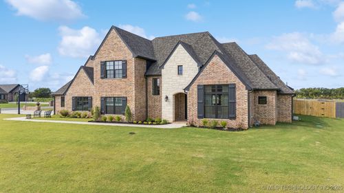 4135 E 179th St S, Bixby, OK, 74008-5928 | Card Image