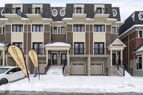 unit-16-63 Marret Lane, Oshawa, ON, L1B1J2 | Card Image