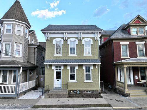 124 S 4th St, Sunbury, PA, 17801-2703 | Card Image