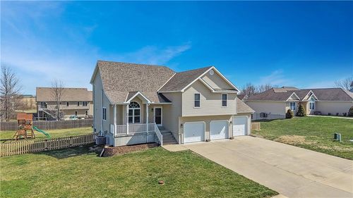 7385 Sw Karen Rd, Trimble, MO, 64492-7905 | Card Image