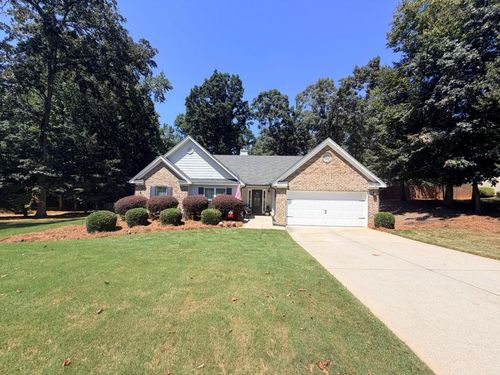 1750 Satilla Dr, Winder, GA, 30680-2897 | Card Image