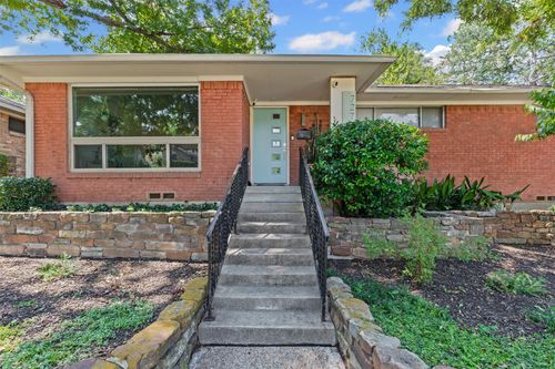 727 Green Castle Dr, Dallas, TX, 75232-1205 | Card Image