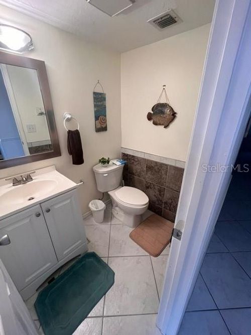 1614-1-1614 Stickney Point Rd, SARASOTA, FL, 34231-3700 | Card Image