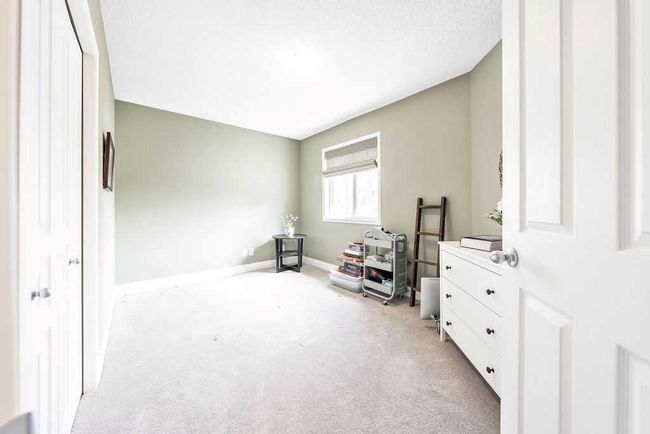 245 Inverness Park Se, Home with 3 bedrooms, 2 bathrooms and 2 parking in Calgary AB | Image 24