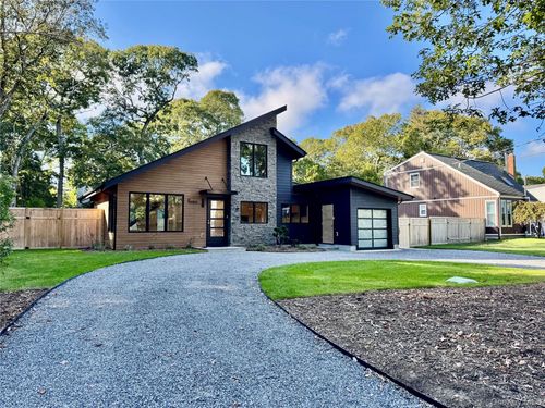 17 Heather Dr, Remsenburg, NY, 11960-2042 | Card Image