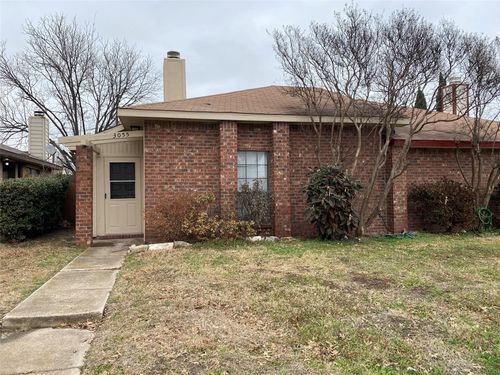 3055 Gregory Ln, Grand Prairie, TX, 75052-5741 | Card Image