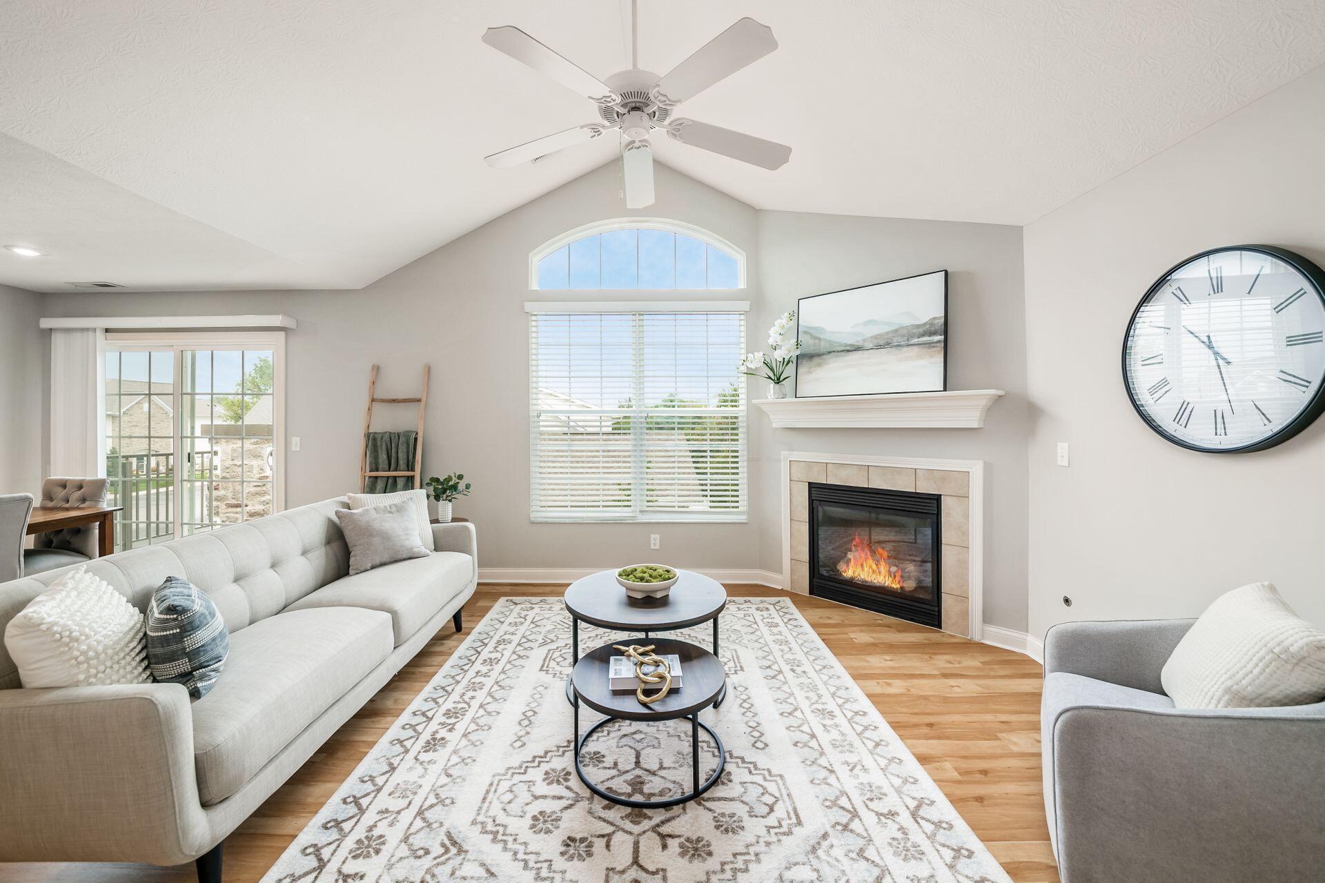 Calais Dr, Columbus, OH 43221