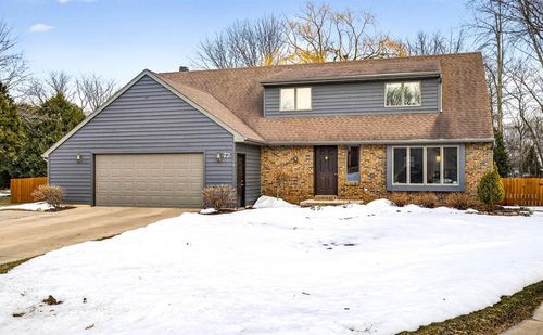 72 Thistle Down Court, APPLETON, WI, 54915 | Card Image