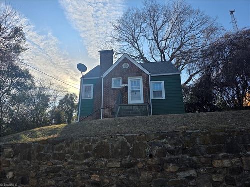 310 S Spring Street, Winston Salem, NC, 27101 | Card Image