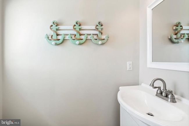 10 W Essex Ave, Home with 3 bedrooms, 3 bathrooms and null parking in Harvey Cedars NJ | Image 40