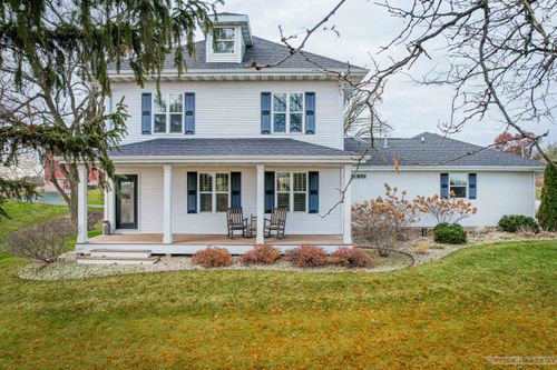 W3907 Exeter Crossing Rd, MONTICELLO, WI, 53570-9437 | Card Image