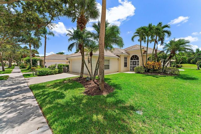 8485 Se Palm Hammock Ln, House other with 3 bedrooms, 3 bathrooms and null parking in Hobe Sound FL | Image 57