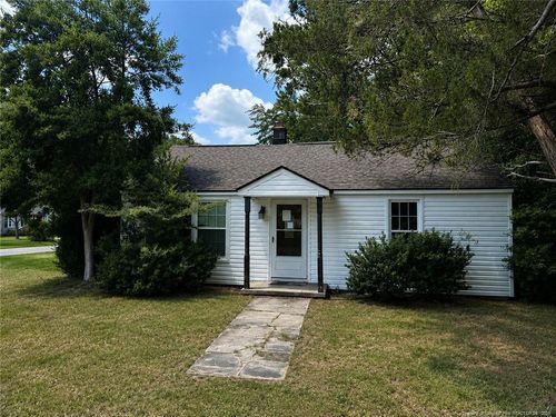 5426 Pinecrest Dr, Hope Mills, NC, 28348-2373 | Card Image
