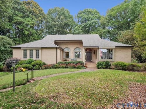 9010 Kings Crown Rd, North Chesterfield, VA, 23236-1302 | Card Image