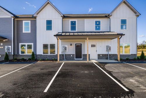 5 Barnyard Cir, BRIDGEWATER, VA, 22812 | Card Image