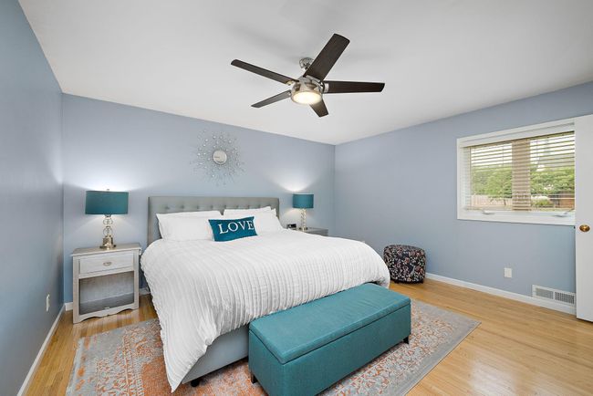 1305 Unity Ave N, House other with 4 bedrooms, 3 bathrooms and null parking in Golden Valley MN | Image 17