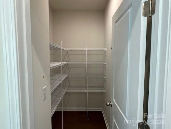 Representative pantry | Image 4