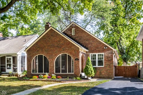 5529 Guilford Ave, Indianapolis, IN, 46220-3244 | Card Image