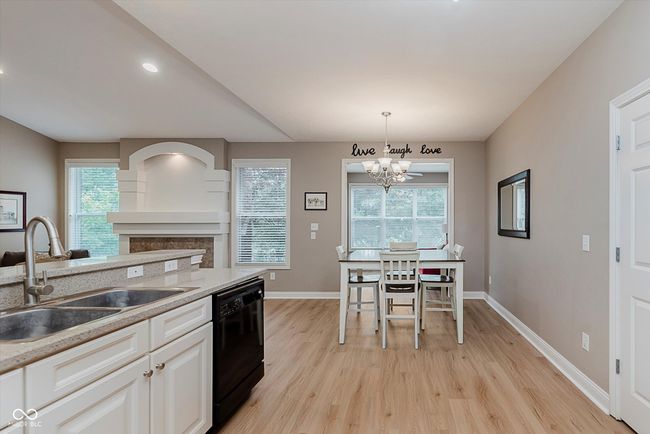 11074 Galley Way, House other with 4 bedrooms, 4 bathrooms and null parking in Fishers IN | Image 6