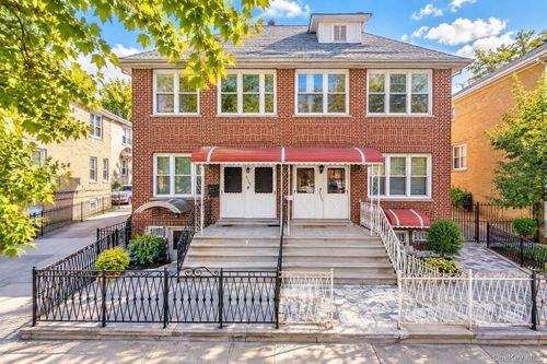 2062 60 Street, New York, NY, 11204 | Card Image