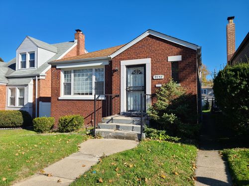 9757 S Woodlawn Ave, Chicago, IL, 60628-1641 | Card Image