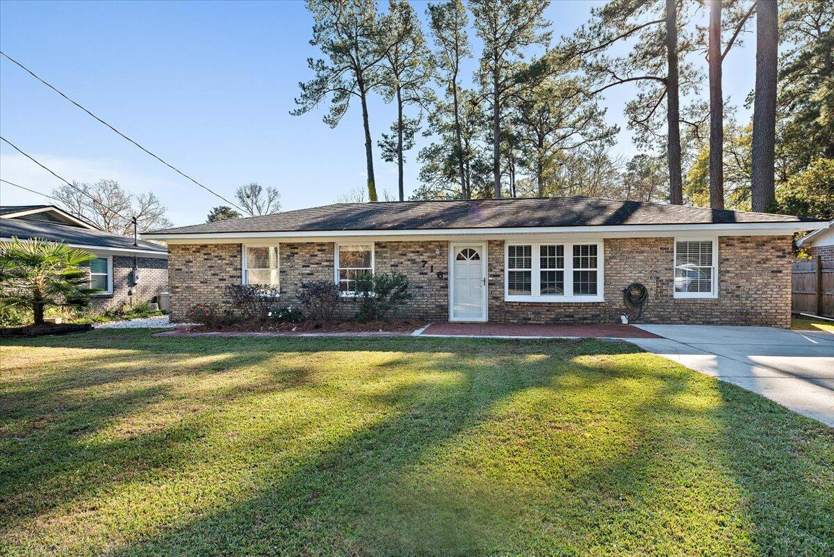 Beech Hill Rd, Summerville, SC 29485