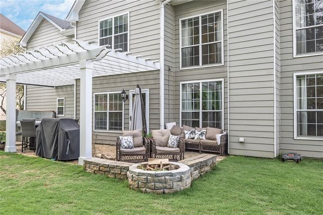 225 Ruby Forest Pkwy, House other with 4 bedrooms, 3 bathrooms and 5 parking in Suwanee GA | Image 41