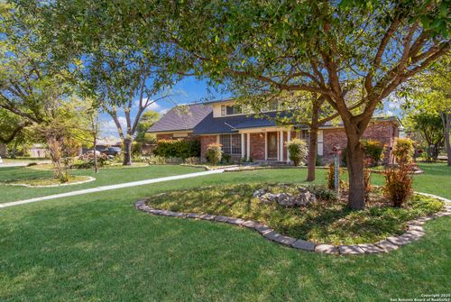 102 Gaiety Ln, Kirby, TX, 78219-1442 | Card Image