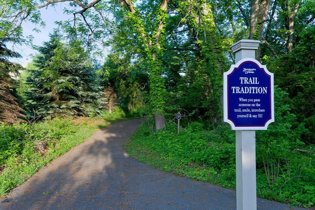 Paved walking trail throughout the community | Image 13