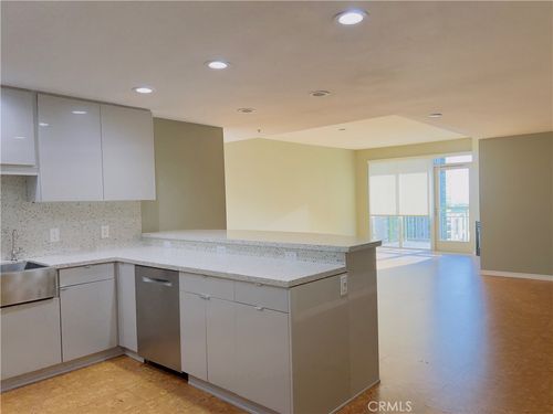 unit-2101-1240 India St, San Diego, CA, 92101-8555 | Card Image