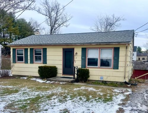 2 Hickory St, Hope, NJ, 07844 | Card Image