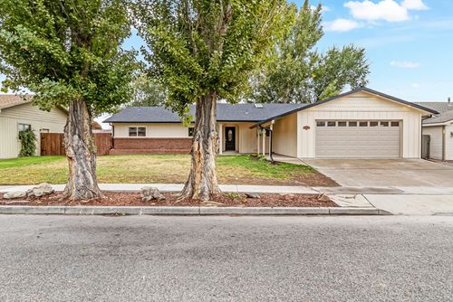 2305 Dogwood Court, Grand Junction, CO, 81506 | Card Image