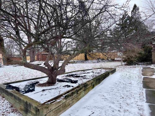 22740 S Nunneley Road, Clinton Charter Township, MI, 48035 | Card Image