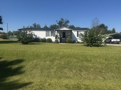 104 Moss Ln, Fitzgerald, GA, 31750-8370 | Card Image