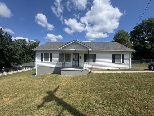 1221 Vine St, Clarksville, TN, 37040-3540 | Card Image