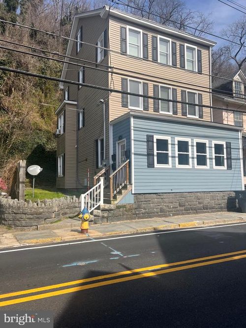 apt-4-74 N Main St, PORT DEPOSIT, MD, 21904-1261 | Card Image