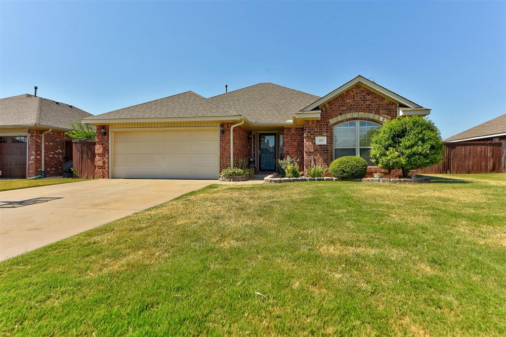Castlerock Ln, Mustang, OK 73064