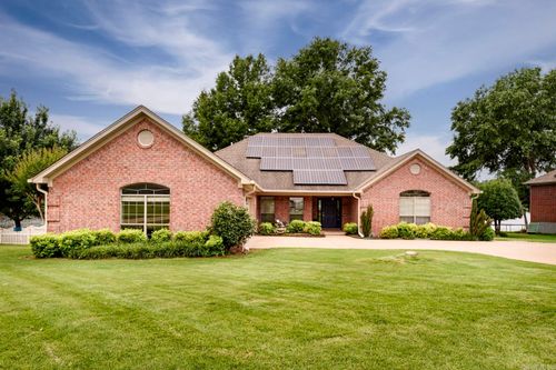 601 Innsbrooke Cv, Jacksonville, AR, 72076-3680 | Card Image