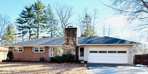 2115 E 91st St, Indianapolis, IN, 46240-2001 | Card Image