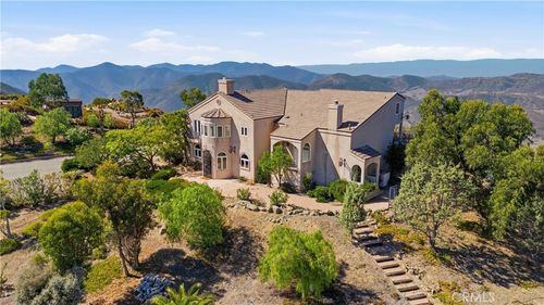 10827 Pacific View, Malibu, CA, 90265 | Card Image