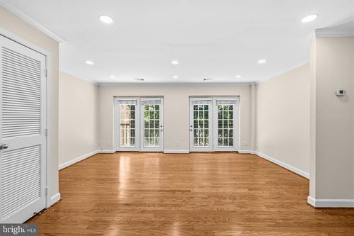 3846-3846 Chesterwood Dr, SILVER SPRING, MD, 20906-2862 | Card Image