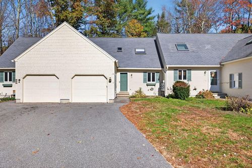 29-29 Chickadee Ln, Kennebunk, ME, 04043-6540 | Card Image
